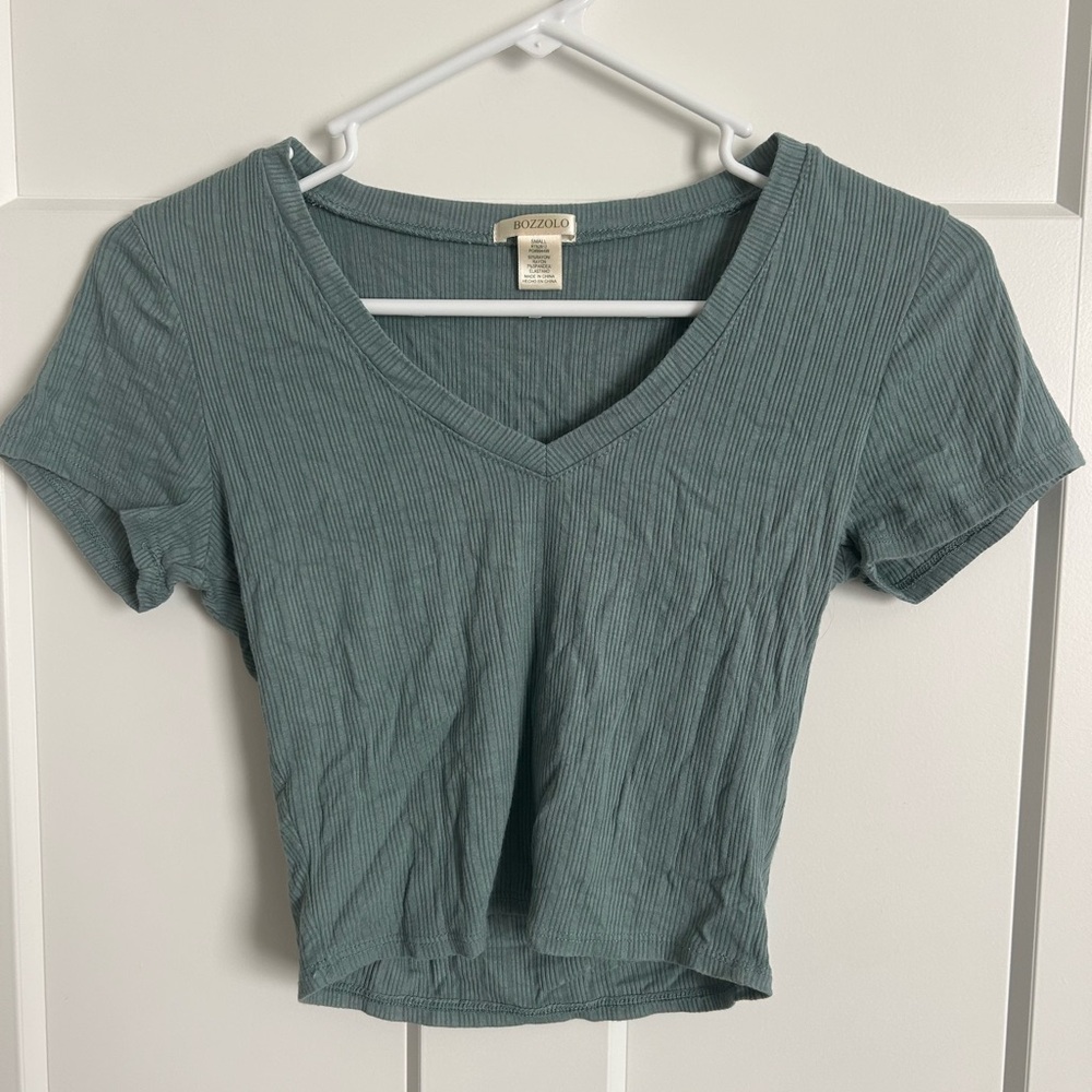 Bozzolo Ribbed V-Neck Crop Top - Blue
